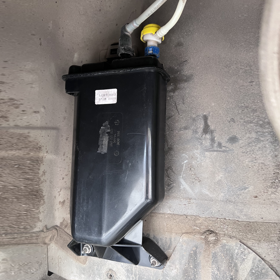 Deposito Recuperación Vapores Gas (Canister) Passat Tiguan Audi - Imagen 7
